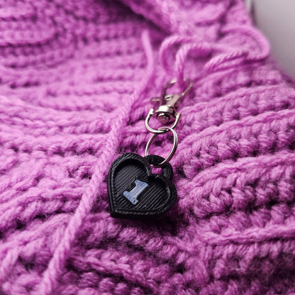 Numbered Heart Stitch Markers – Crochet & Knitting Row Counters (Set of 10 or 20)